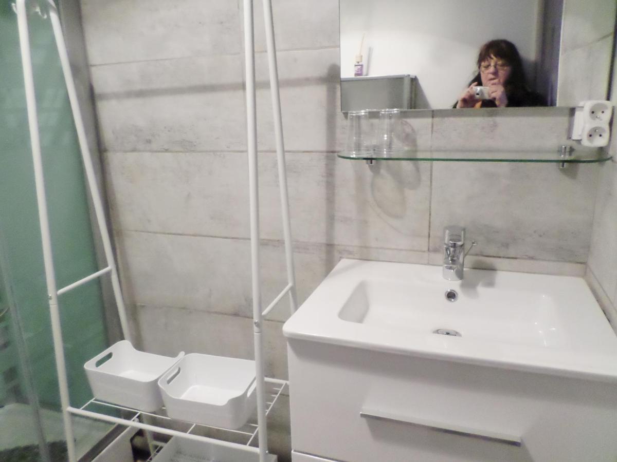 Bed and Breakfast Les Marronniers La Chapelle-sous-Brancion Екстер'єр фото